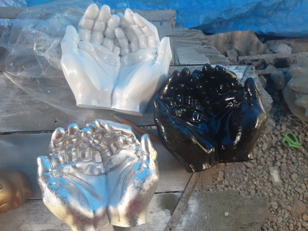 https://hubhive.biz/wp-content/uploads/2026/08/Manos-600x450.jpg